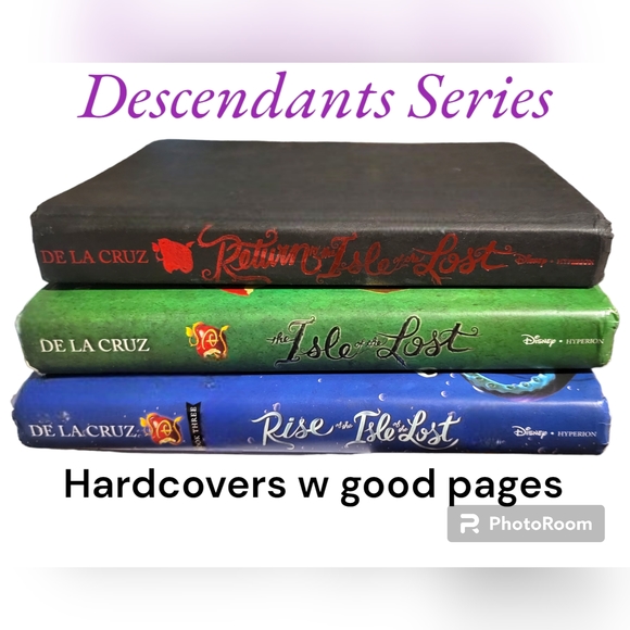 Disney Descendants Isle of the Lost 3 book Hardcocer Best Selling Series - Picture 1 of 5